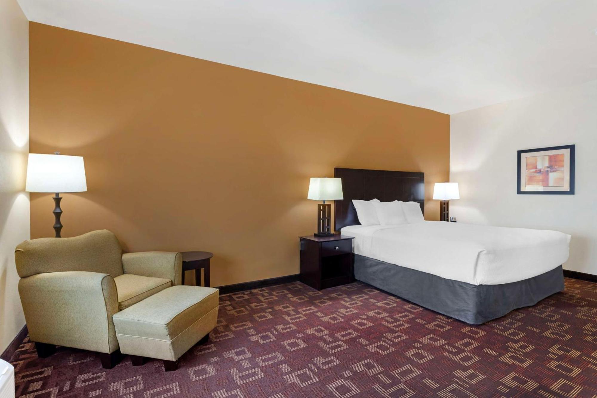 Best Western Plus Goliad Inn & Suites Εξωτερικό φωτογραφία